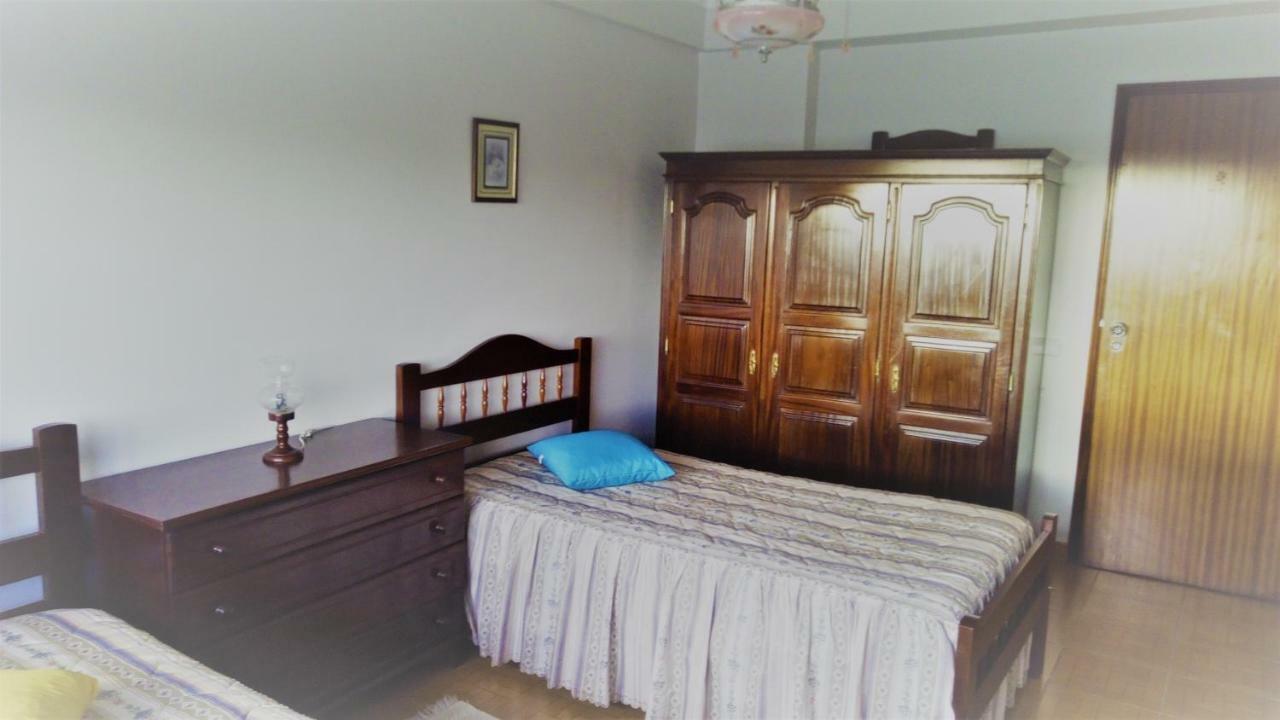 Casa Da Praia De Peniche Apartment Luaran gambar