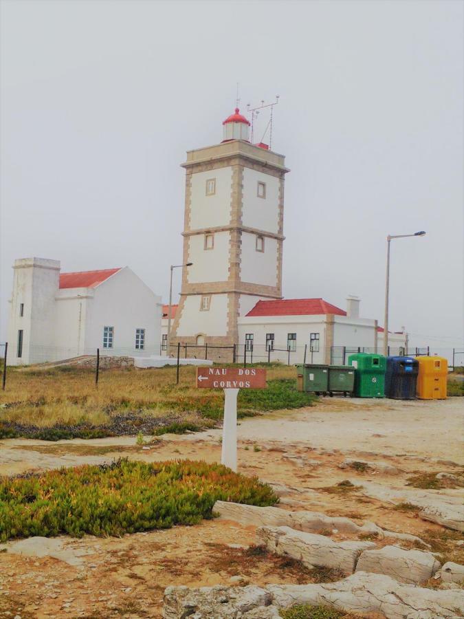 Casa Da Praia De Peniche Apartment Luaran gambar